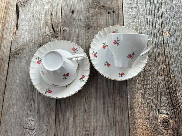 Vintage 2-Piece Ridgway England Rose Teacup and Saucer