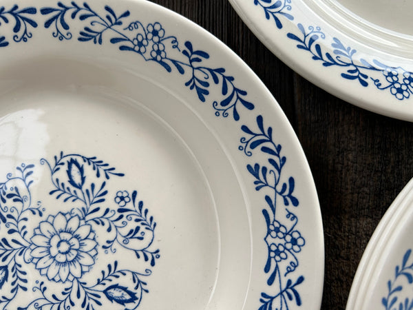 Individual Vintage Oxford OXF5 Blue Floral Dinner Plates