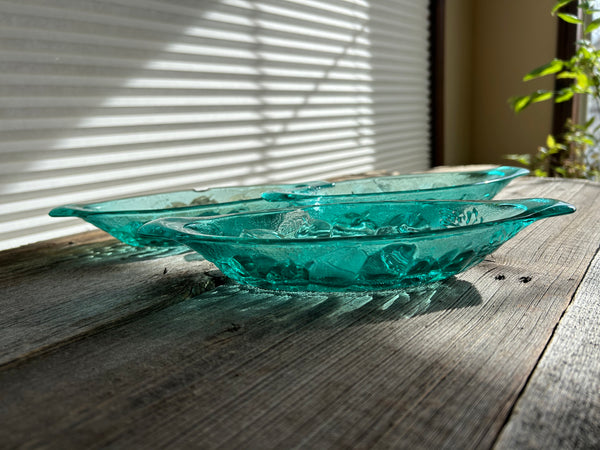 Individual Vintage Indiana Glass Teal Pickle Dish