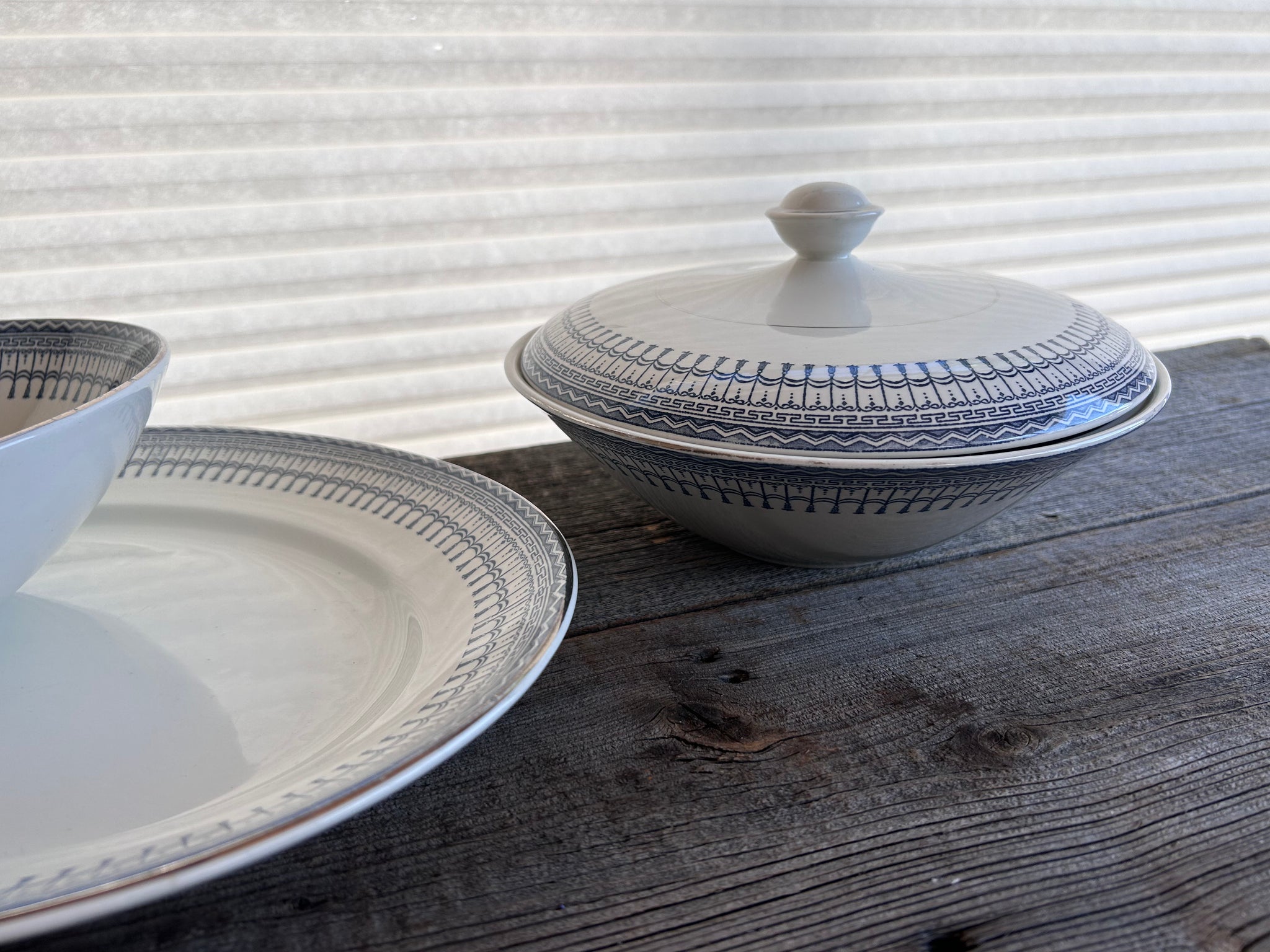 Vintage Ridgway Venetian Large Serving Bowl - With Lid