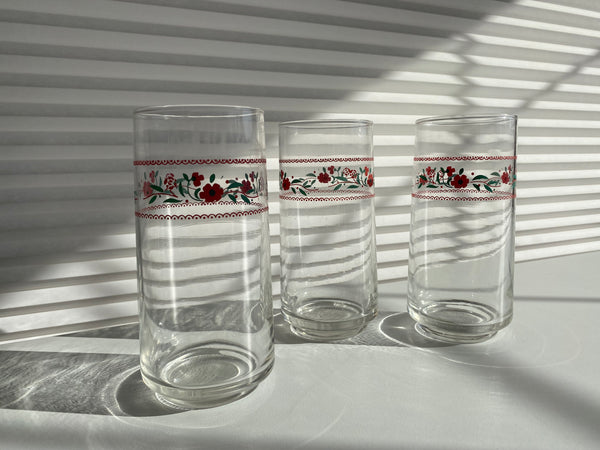 Set of 3 Vintage Red Flowers Drinking Glasses