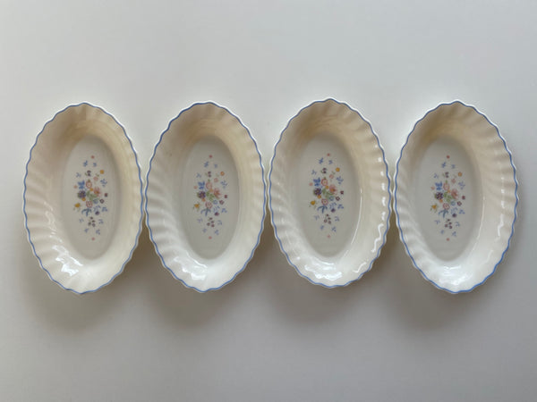 Individual Vintage Arcopal Victoria Oval Dish