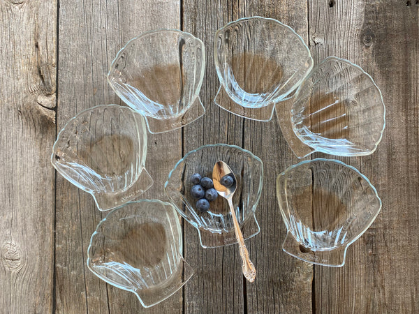 Individual Vintage Pyrex Seashell Dish