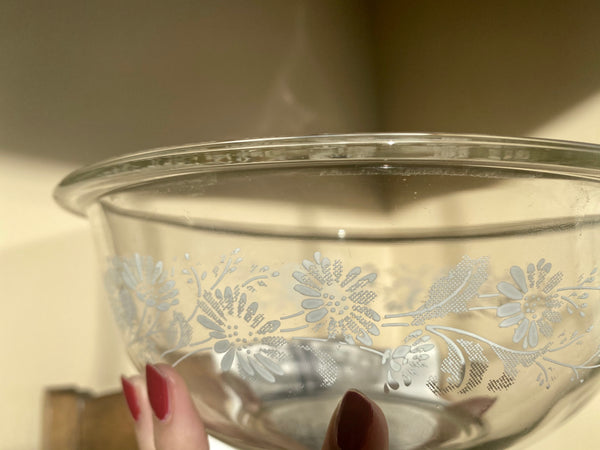 Set of 3 Vintage Pyrex Clear Colonial Mist Nesting Bowls