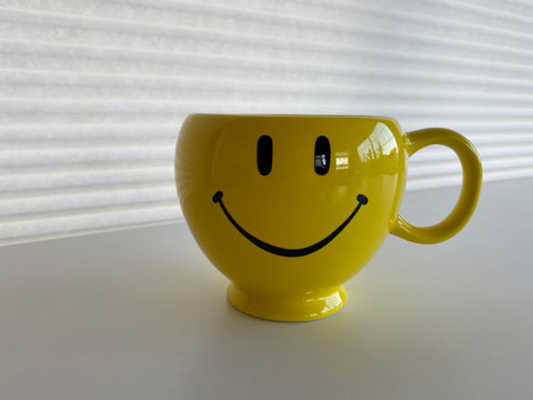 Vintage Teleflora Happy Face Mug