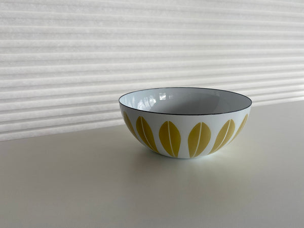 Vintage Catherineholm 7" Yellow Lotus Bowl