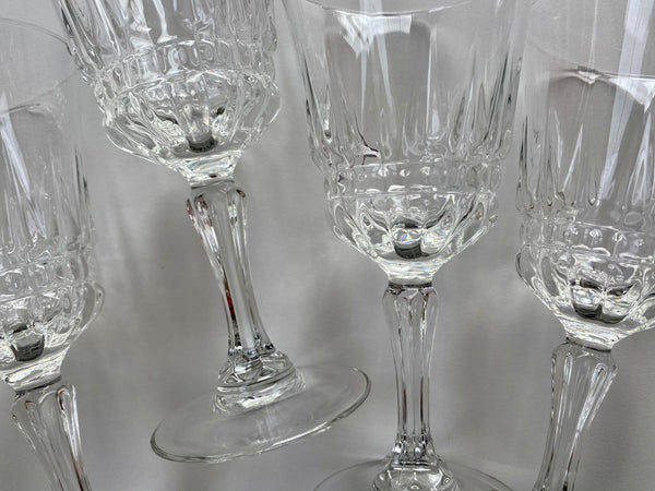 Vintage Set of 4 Luminarc France Barcelona Wine Glasses