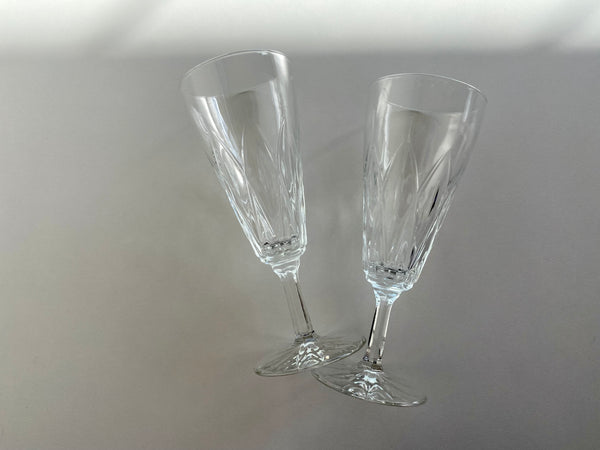 Set of 2 Vintage Small Wine Glasses