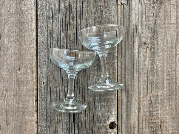 Set of 2 Vintage Sleek Champagne Coupe Glasses