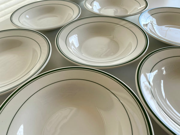 Tuxton China Green Bay Round Pasta Bowl