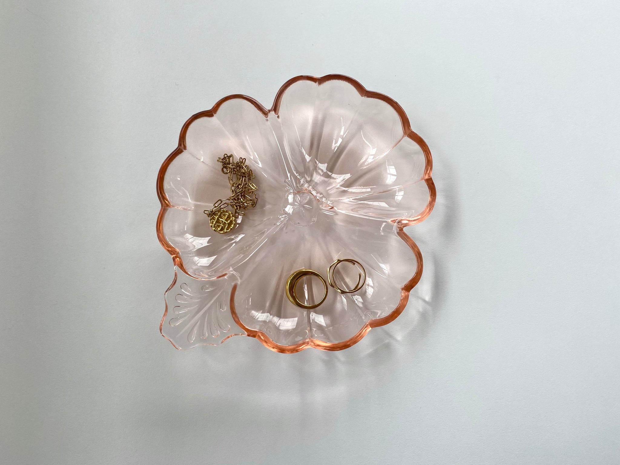 Vintage Jeanette Glass Pink Clover Dish