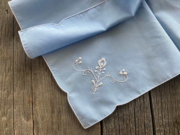 Individual Vintage Blue Embroidered Napkin