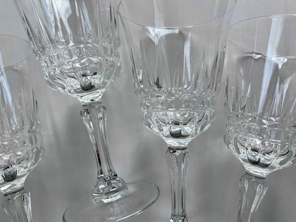 Vintage Set of 4 Luminarc France Barcelona Wine Glasses