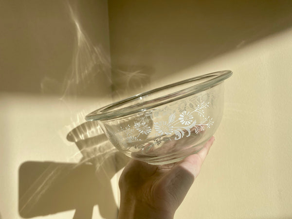 Set of 3 Vintage Pyrex Clear Colonial Mist Nesting Bowls