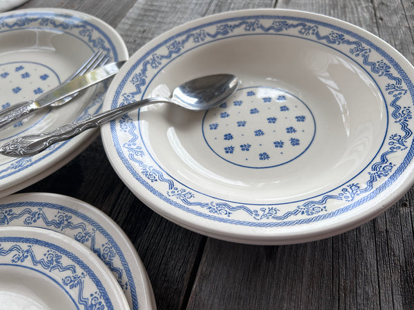 Individual Vintage Oxford Brazil Blue Floral Soup Bowl