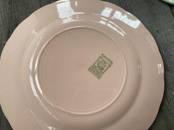 Individual Vintage Grindley Peach Petalware Dinner Plate