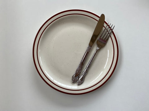 Tuxton Bahamas Brown Rim Speckled Round Dinner Plate