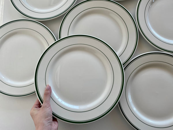 Tuxton Green Bay Large Round Plate (10 1/2")