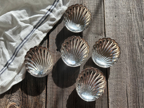 Vintage Individual Small Footed Seashell Dish