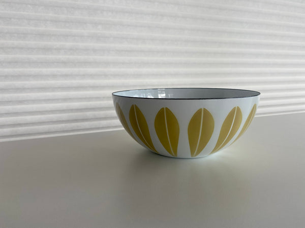 Vintage Catherineholm 7" Yellow Lotus Bowl