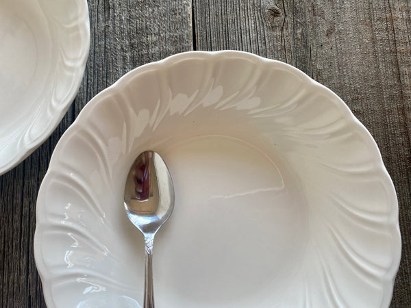 Individual Vintage Nikko Classic White Bowl