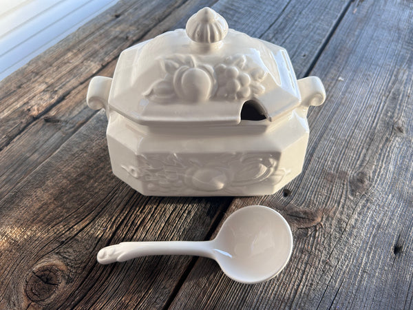 Vintage Japanese Gravy Tureen