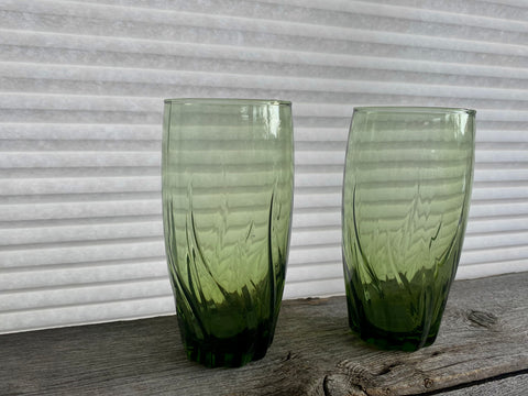 Set of 2 Vintage Anchor Hocking Green Central Park Drinking Glasses