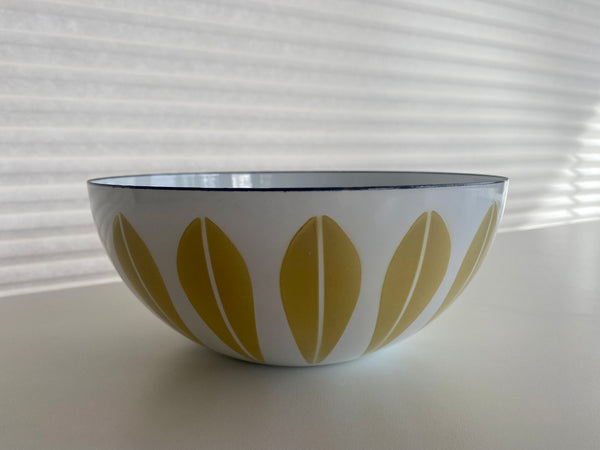 Vintage Catherineholm 7" Yellow Lotus Bowl