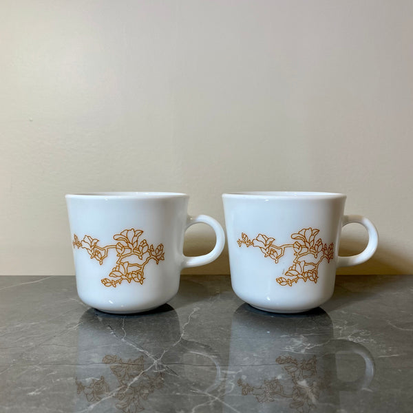 Set of 2 Corningware Milk Glass Oriental Wood Mugs