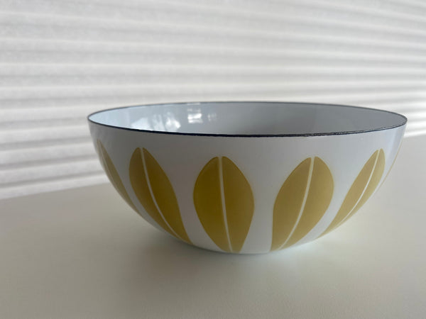 Vintage Catherineholm 7" Yellow Lotus Bowl