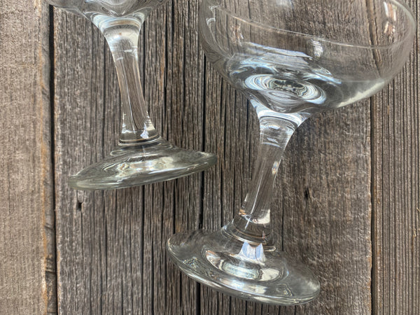 Set of 2 Vintage Sleek Champagne Coupe Glasses