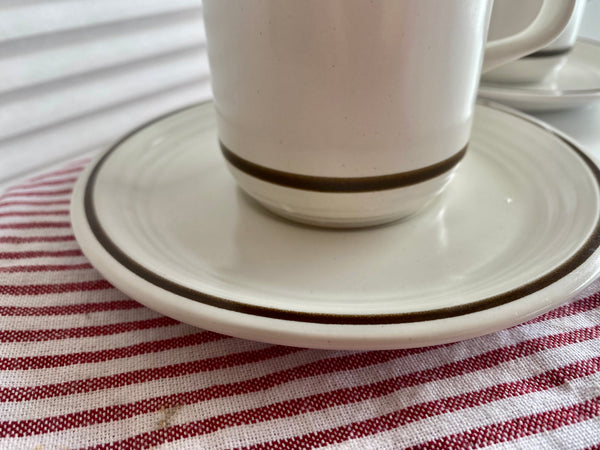 Vintage Set of 2 La Marguerite Select Pine Teacups and Saucers (4-Piece)