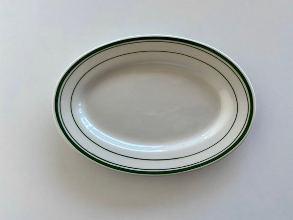 Tuxton Green Bay Small Oval Plate (9 3/8" x 6 1/2")