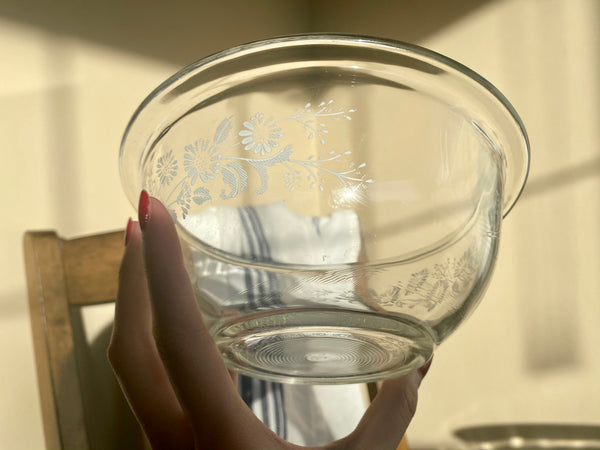 Set of 3 Vintage Pyrex Clear Colonial Mist Nesting Bowls
