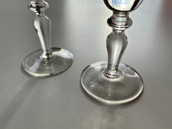 Set of 2 Vintage Wine Glasses