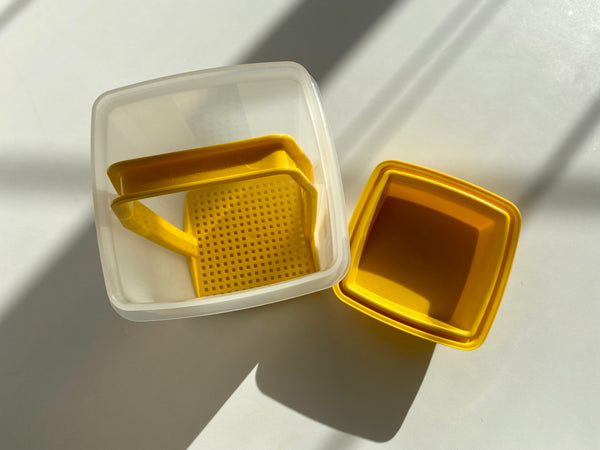 Vintage Tupperware Yellow Pickle Keeper